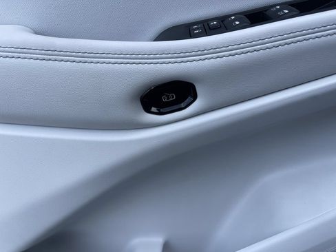 New 2026 Jeep Cherokee Laredo AWD/4WD image 19