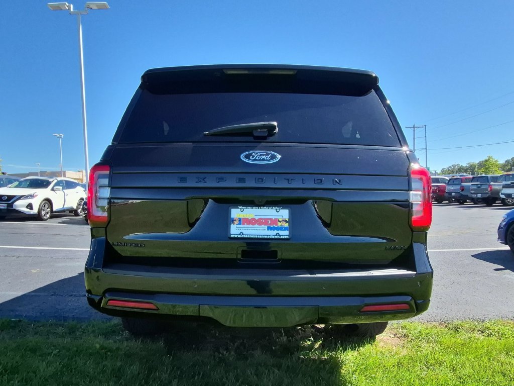 Used 2022 Ford Expedition Max Limited AWD/4WD image 3