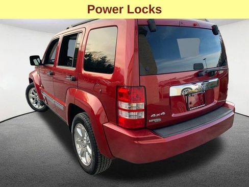 Used 2012 Jeep Liberty Sport image 10