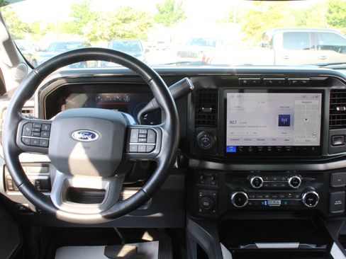 Used 2023 Ford F250 Lariat w/ Lariat Ultimate Package AWD/4WD image 30