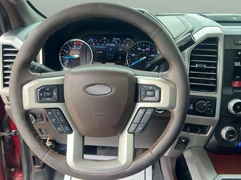 Used 2019 Ford F250 King Ranch w/ King Ranch Ultimate Package AWD/4WD image 20
