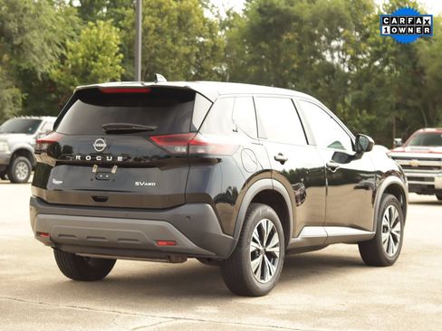 Used 2023 Nissan Rogue SV AWD/4WD image 7