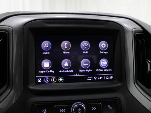 Used 2024 Chevrolet Silverado 2500 Custom w/ Custom Value Package image 16