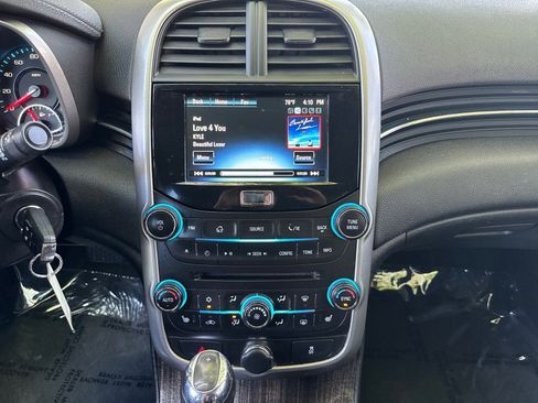 Used 2016 Chevrolet Malibu LTZ FWD image 19