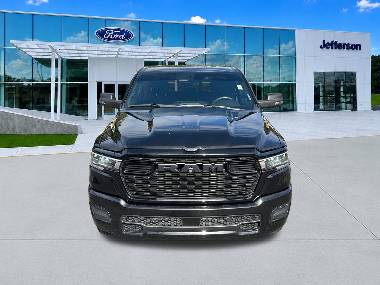 Used 2025 RAM 1500 Big Horn RWD image 2