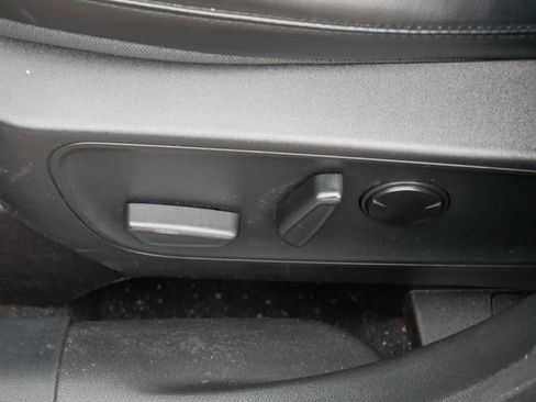 Certified 2025 Ford Escape ST-Line AWD/4WD image 20