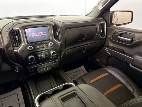 Used 2021 GMC Sierra 1500 AT4 w/ AT4 Preferred Package AWD/4WD image 25