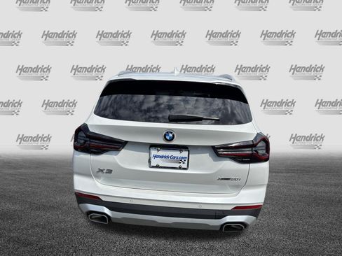 Used 2024 BMW X3 xDrive30i w/ Premium Package AWD/4WD image 9