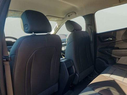 New 2026 Chevrolet Trax LT w/ Midnight Edition FWD image 11