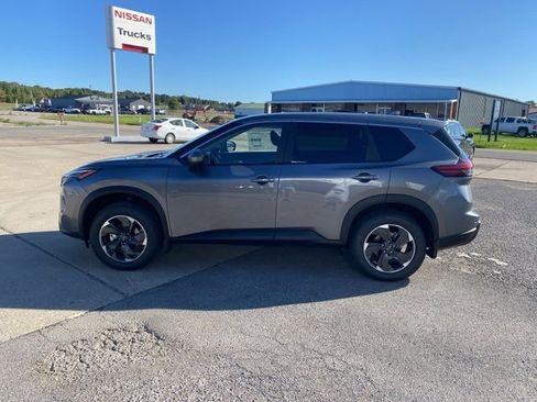 New 2026 Nissan Rogue SV image 3