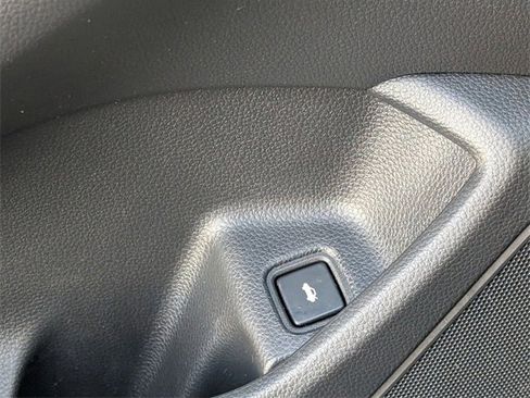 Used 2019 Honda Accord Sport image 39