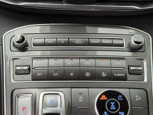 Used 2023 Hyundai Santa Fe SEL AWD/4WD image 11