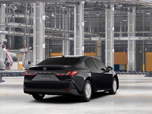 New 2026 Toyota Camry LE FWD image 11
