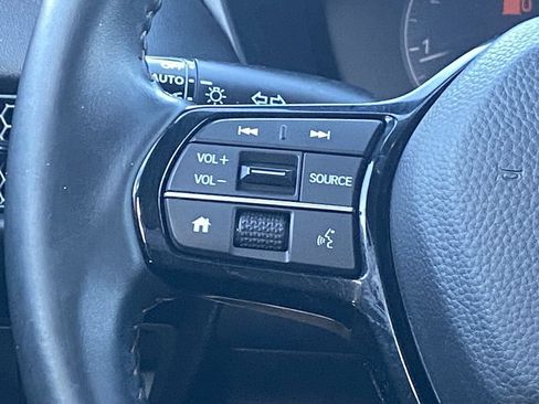 Used 2024 Honda HR-V Sport image 25