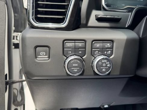 Used 2024 GMC Sierra 1500 Denali Ultimate AWD/4WD image 23