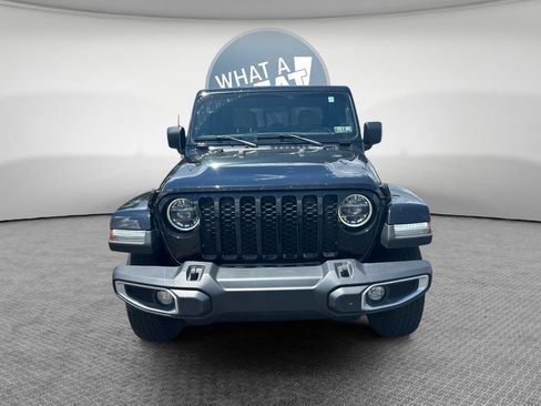 Used 2022 Jeep Gladiator Sport AWD/4WD image 9