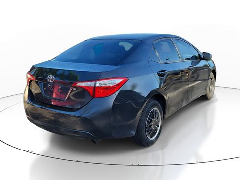 Used 2016 Toyota Corolla LE image 6