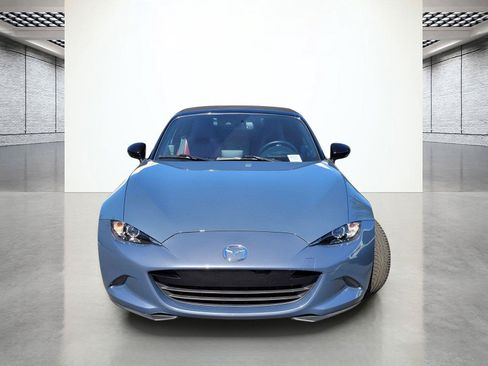Used 2020 MAZDA MX-5 Miata Grand Touring RWD image 4