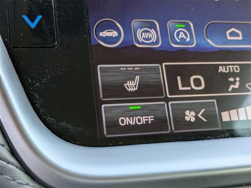 Used 2022 Subaru Outback Limited image 19