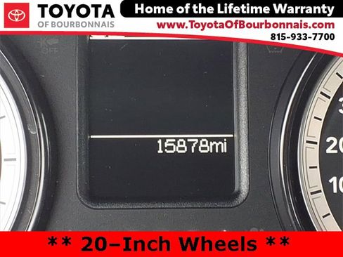 Used 2023 RAM 1500 Classic Warlock image 27