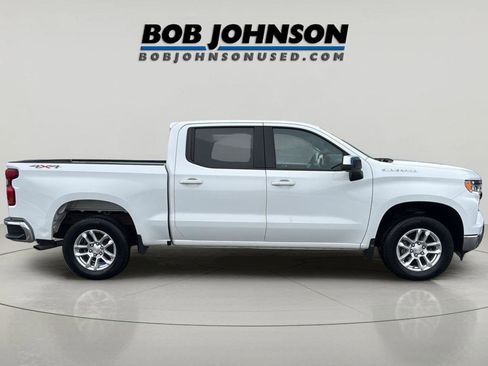 Used 2022 Chevrolet Silverado 1500 LT image 6