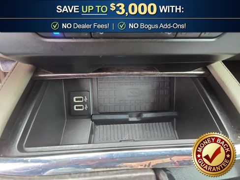 Used 2019 Ford Expedition Limited w/ Equipment Group 301A RWD image 27
