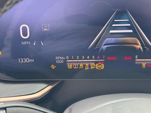 Used 2024 Buick Envision Sport Touring image 19