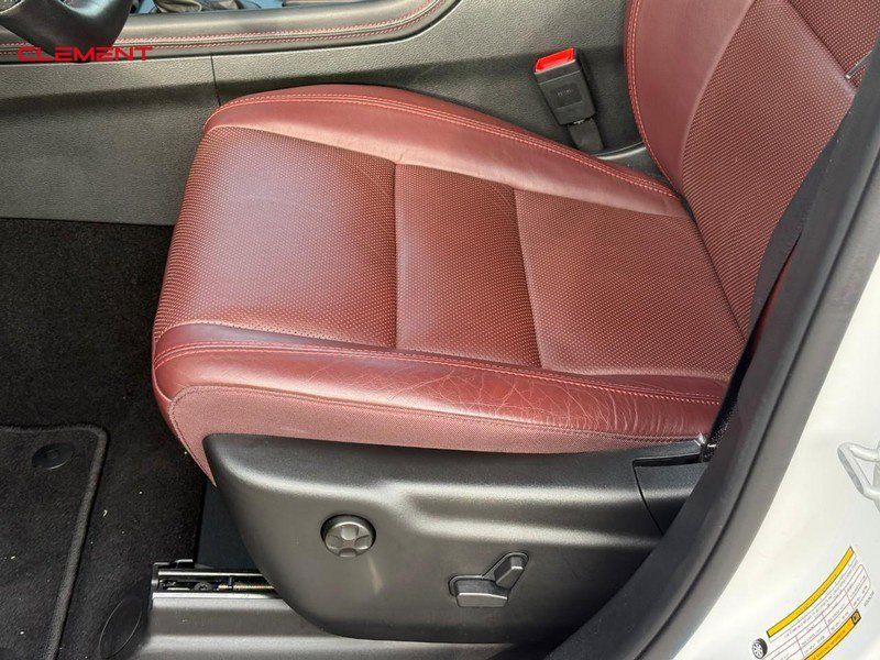 Used 2025 Dodge Durango GT AWD/4WD image 21