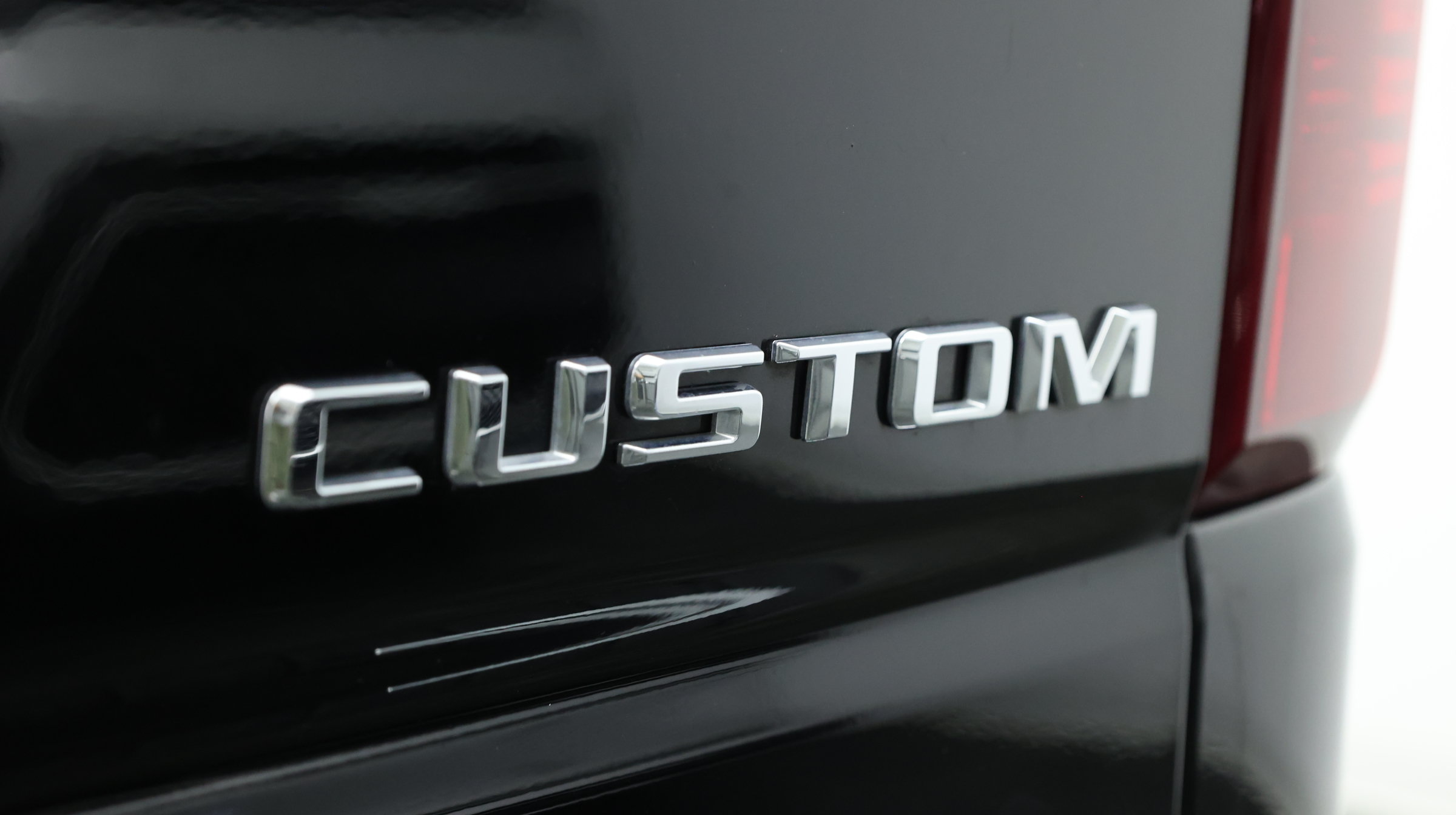 Used 2023 Chevrolet Silverado 1500 Custom AWD/4WD image 13