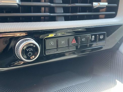 New 2026 Ford Explorer Active image 13