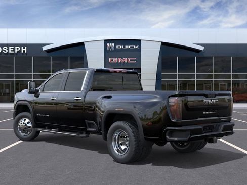New 2026 GMC Sierra 3500 Denali w/ LPO, Black Badging Package AWD/4WD image 3