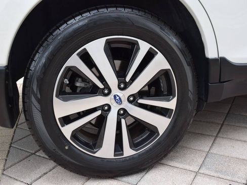 Used 2018 Subaru Outback 2.5i Limited AWD/4WD image 87
