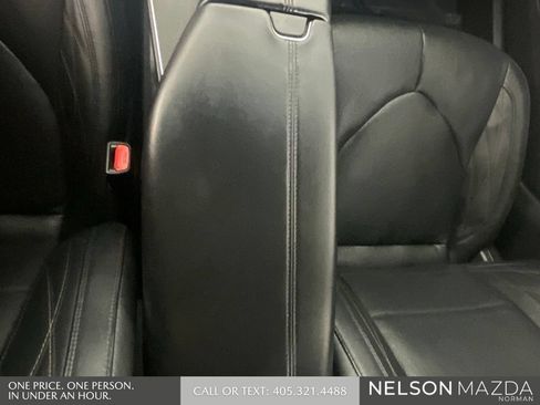 Used 2022 Toyota Avalon Limited w/ Advanced Safety Package FWD image 39
