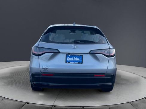Certified 2024 Honda HR-V LX image 4