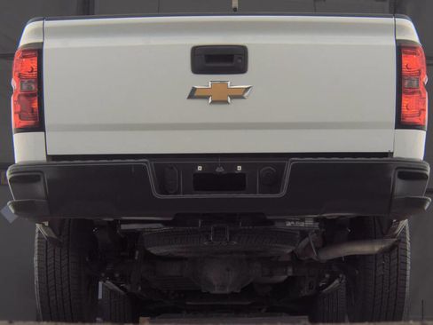 Used 2016 Chevrolet Silverado 1500 W/T RWD image 8
