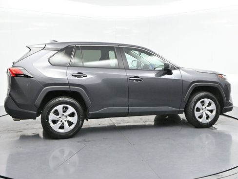 Used 2024 Toyota RAV4 LE FWD image 8