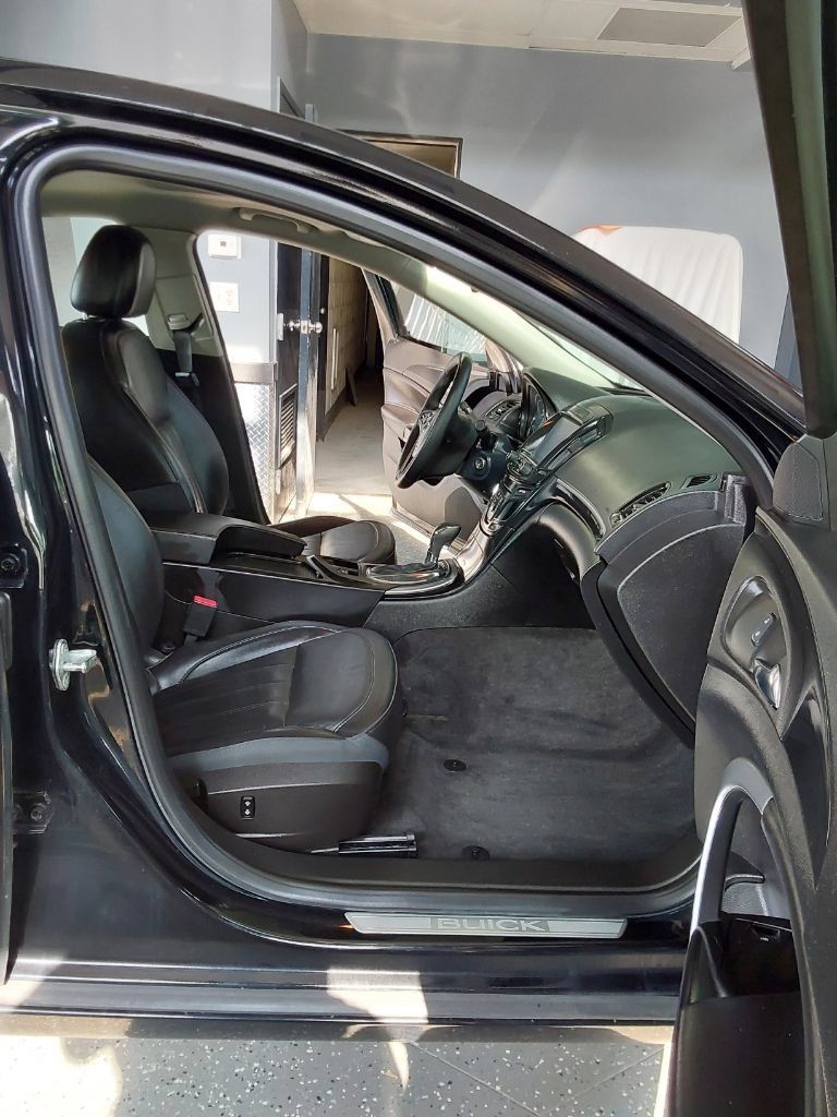 Used 2015 Buick Regal FWD image 15