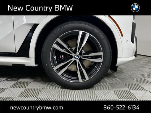 New 2026 BMW X7 xDrive40i w/ M Sport Package image 9