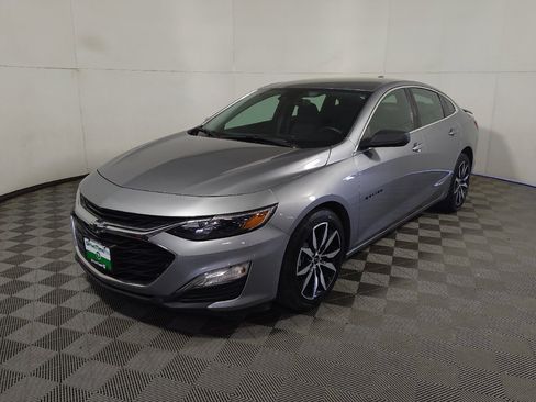 Used 2024 Chevrolet Malibu RS w/ LPO, Floor Liner Package FWD image 2
