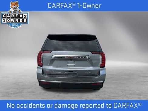 Used 2023 GMC Yukon XL SLT w/ SLT Premium Package image 4