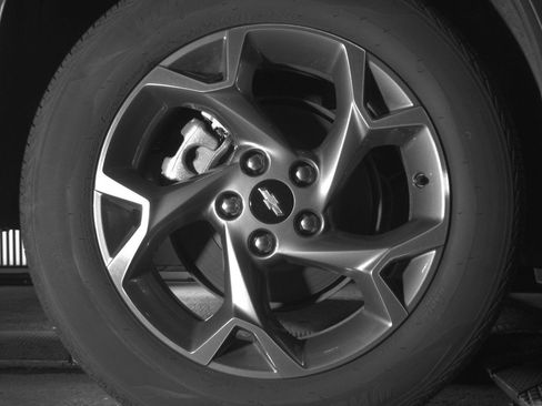 Used 2025 Chevrolet Trax LT w/ LT Convenience Package FWD image 15