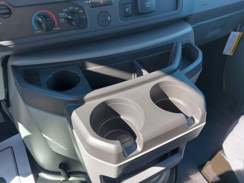 New 2026 Ford E-350 and Econoline 350 Super Duty w/ Power Equipment Group image 19