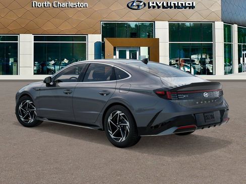 New 2026 Hyundai Sonata SEL FWD image 5