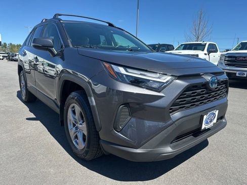 Used 2024 Toyota RAV4 XLE w/ Weather Package AWD/4WD image 7