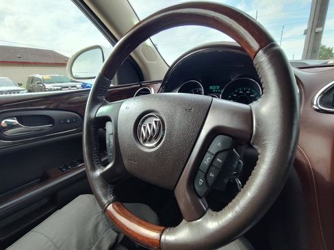 Used 2014 Buick Enclave Premium w/ Trailering Provision Package FWD image 19