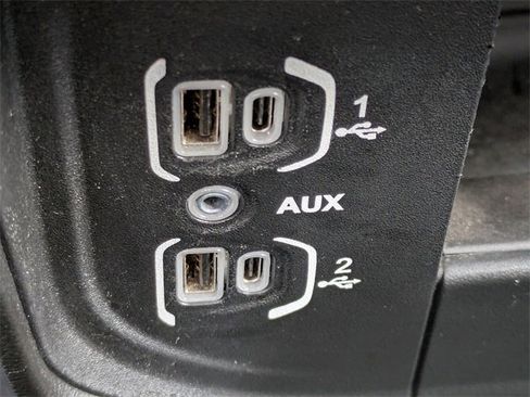 Used 2024 RAM 2500 Big Horn image 21