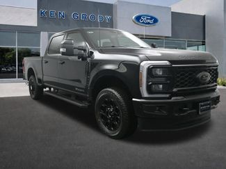 New 2026 Ford F250 Lariat w/ Black Appearance Package 360° Tour