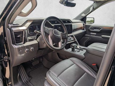 Used 2024 GMC Sierra 1500 Denali w/ Denali Reserve Package AWD/4WD image 10