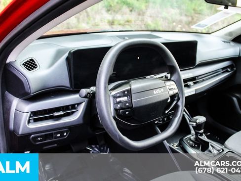 Used 2025 Kia K4 FWD image 30