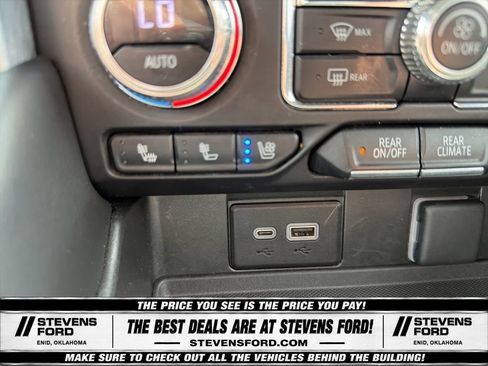 Used 2023 GMC Yukon XL SLT w/ SLT Luxury Package AWD/4WD image 26